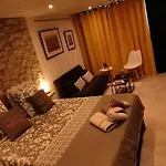 Le Cosy Joli F2 Proche Gare, Arenes Avec Terrasse Privee Apartment *